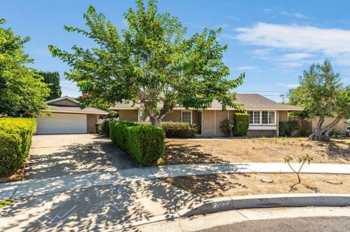 1235 Darby Ave, Orange, CA 92865-2909