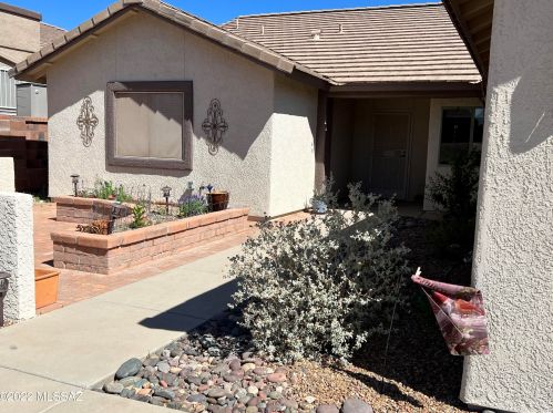 1022 Union Bell Dr, Green Valley, AZ 85614-5945