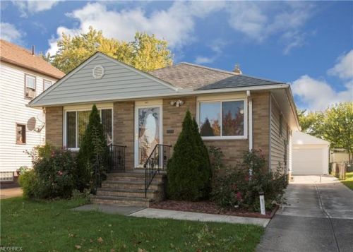 3867 136 St, Cleveland OH  44111-4436 exterior