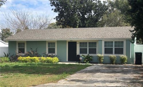 1519 Constantine St, Orlando, FL 32825-5386
