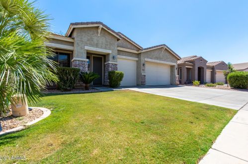 6270 Moccasin Trl, Gilbert, AZ 85298-8860