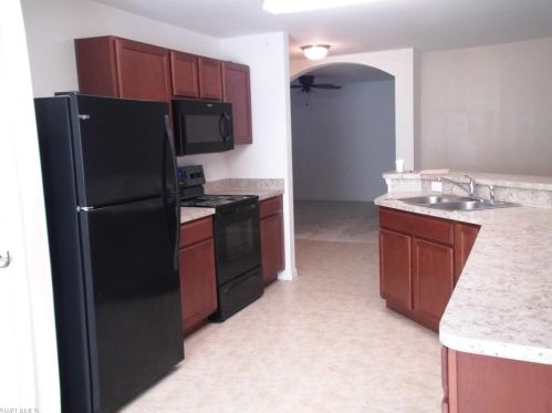 141 Shadow Lakes Dr, Lehigh Acres FL  33974-0804 exterior