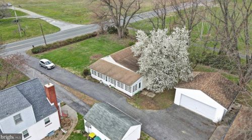 1527 Bear Corbitt Rd, Bear DE  19701-1529 exterior