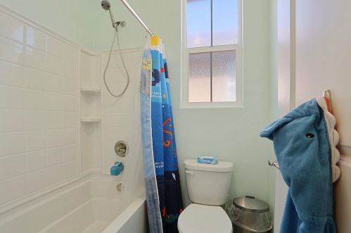 9435 Vintner Cir, Grayson CA  95363-8902 exterior