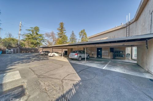 30 Plaza Way, Chico CA 95926-1247 exterior