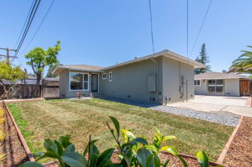 2020 Helena Way, Redwood City CA  94061-3311 exterior