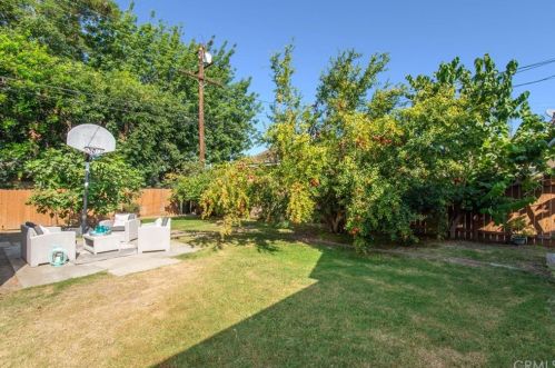 6139 Fidler Ave, Lakewood CA  90712-1256 exterior