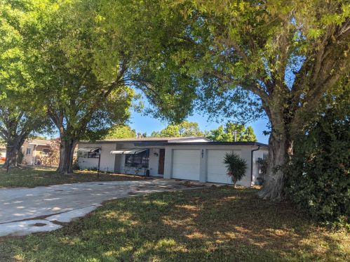 307 Olive Ave, Fort Pierce, FL 34952-1349