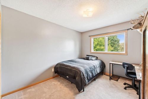 1987 Windmill Dr, Hammond WI  54002-5137 exterior