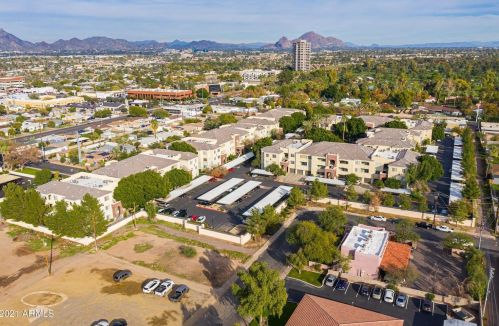 3302 7th St, Phoenix AZ 85014-5445 exterior