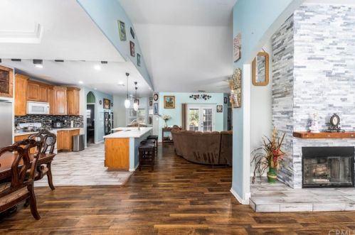 15741 Culver Rd, Victorville, CA 92394-1713