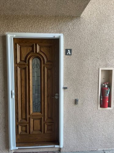 13200 Del Monte Dr, Seal Beach CA  90740-4579 exterior