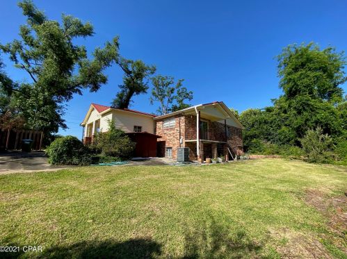 4210 Kelson Ave, Marianna FL  32446-8210 exterior