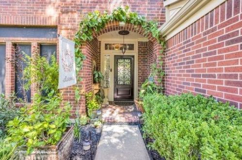 4127 Sorenson Dr, Pearland, TX 77584-9444