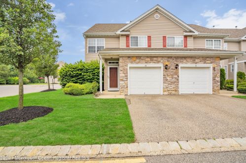 73 White Swan Way, Bricktown, NJ 08723-6287