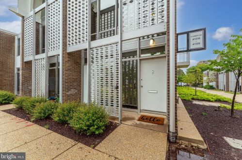 1328 4th St, Washington, DC 20024-2202
