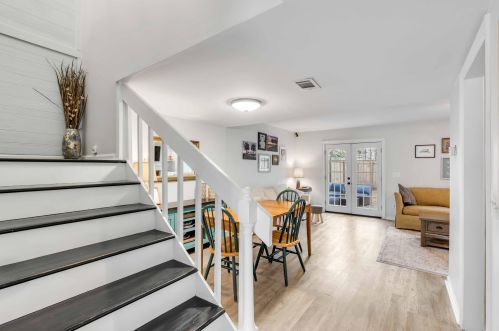 629 Baytree Ct, Mount Pleasant SC  29464-3534 exterior