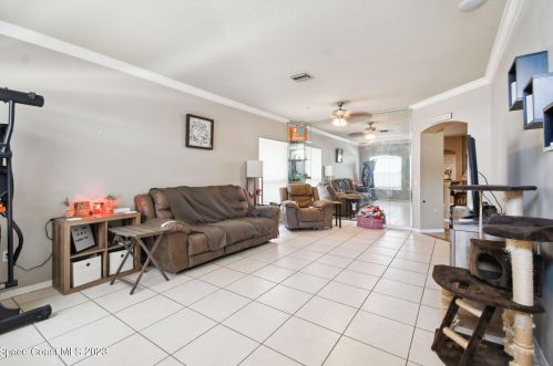4848 Erin Ln, Melbourne FL  32940-7154 exterior