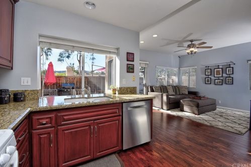 19 Pinzon, Trabuco Canyon CA  92688-2984 exterior