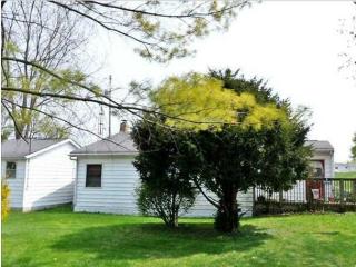 2 Dahlia Rd, Medway, OH 45341-1232