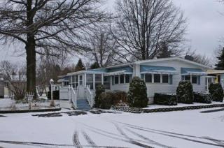 2706 Echo Ln, Erie, PA 16506-1412