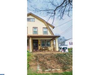 24 Maple Ave, Paoli PA  19301-1216 exterior