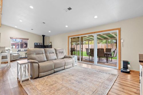 13354 Curtis Ln, Grass Valley CA  95949-9023 exterior