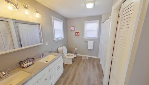 59 Adams Ave, Seabrook NH  03874-4602 exterior