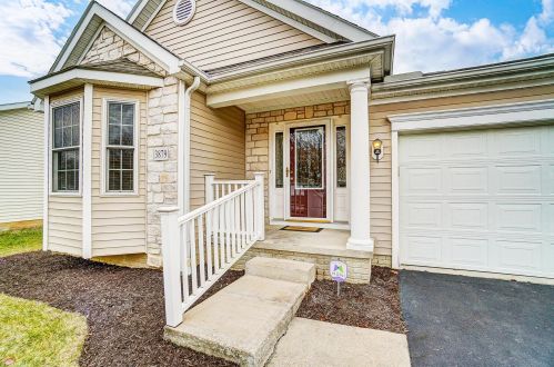 3879 Wolf Creek Rd, Darbydale, OH 43123-1494