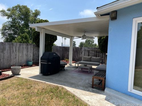 7975 El Paso St, La Mesa, CA 91942-2534