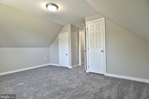 615 Fairhill Rd, Yardley PA  19067-7508 exterior