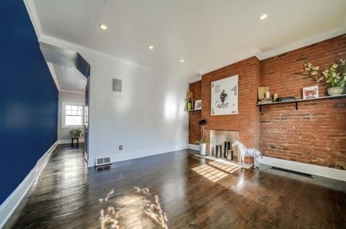 1513 Sarah St, Pittsburgh, PA 15203-1711