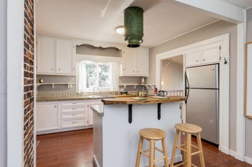 520 Ivy St, Grass Valley CA  95945-6126 exterior