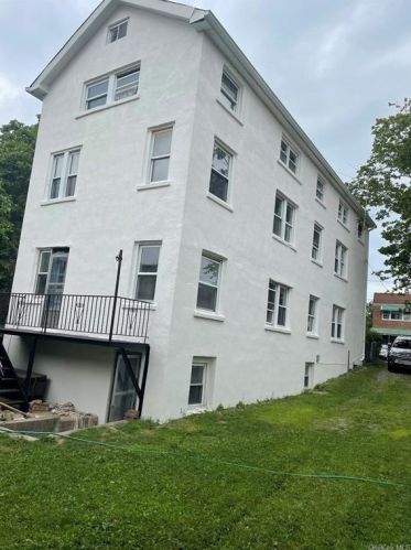 4123 Grace Ave, Bronx, NY 10466-2015