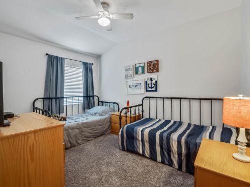 301 Ridgeway Blvd, Deland FL  32724-8811 exterior