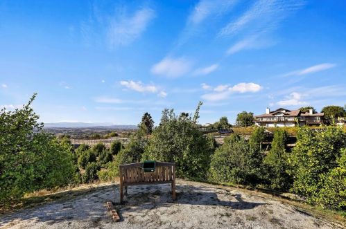 41777 Parado Del Sol Dr, Temecula CA  92592-8998 exterior