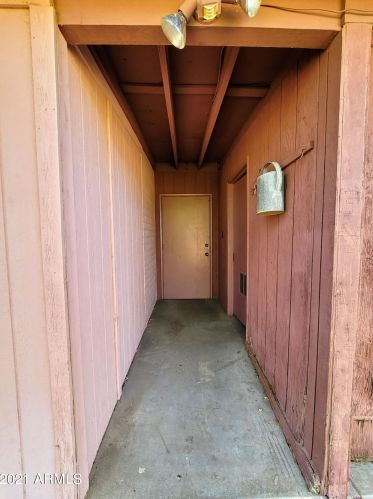 8245 31 Ave, Phoenix AZ 85009-5646 exterior