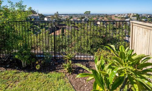 7608 Seattle Dr, La Mesa CA  91941-7892 exterior