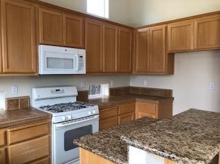 172 Gold Dust Dr, Valley Springs CA 95252-0084 exterior