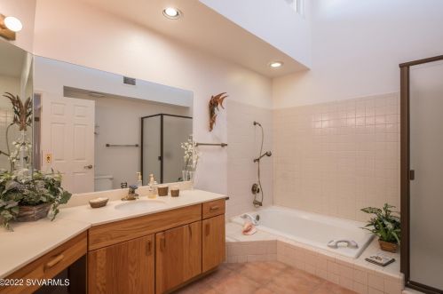 293 Cyn Mesa Dr, Sedona AZ 86351-7829 exterior