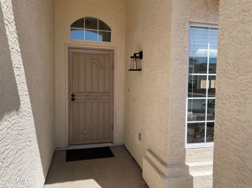 7744 Julie Dr, Glendale, AZ 85308-5911