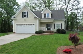 2044 Pembrooke Forest Dr, Winston Salem, NC 27106-8624