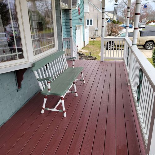 172 Hamilton Ave, North Lindenhurst NY  11757-4121 exterior