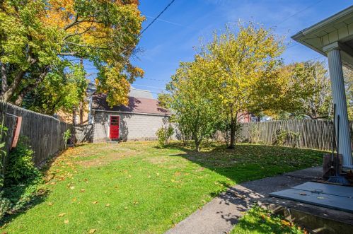 212 Green St, Connellsville PA  15425-4104 exterior