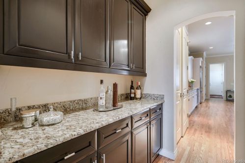 1166 Steele St, Denver CO 80205-4335 exterior