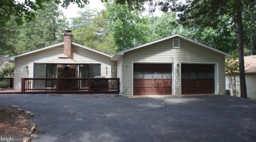 626 Harrison Cir, Locust Grove, VA 22508-5332
