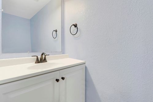 910 Shorewinds, Fort Pierce FL 34949-1537 exterior