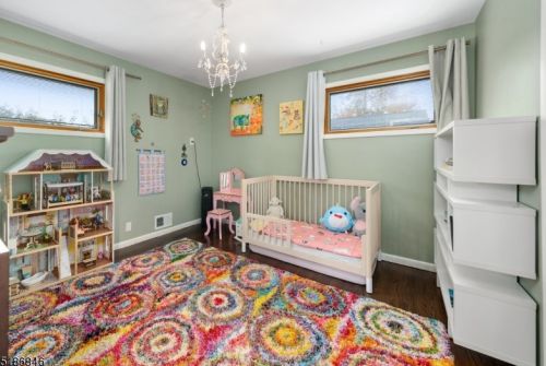 66 Hope St, Nutley NJ  07110-3120 exterior