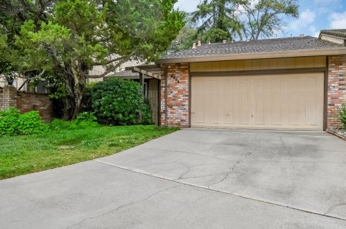 6924 Navarro Ct, Citrus Heights, CA 95621-4374