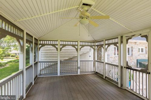 2037 Stone Mill Rd, Lancaster PA  17603-6053 exterior